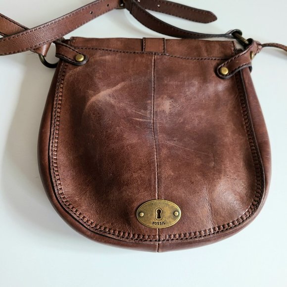 Fossil crossbody brown leather with cowhide details messenger bag. - Picture 4 of 9